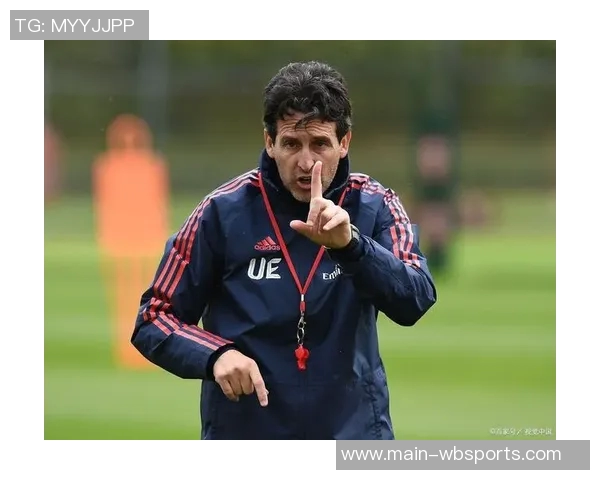 前国脚称埃梅里具备对抗快速边锋能力进攻表现出色适合担任右后卫